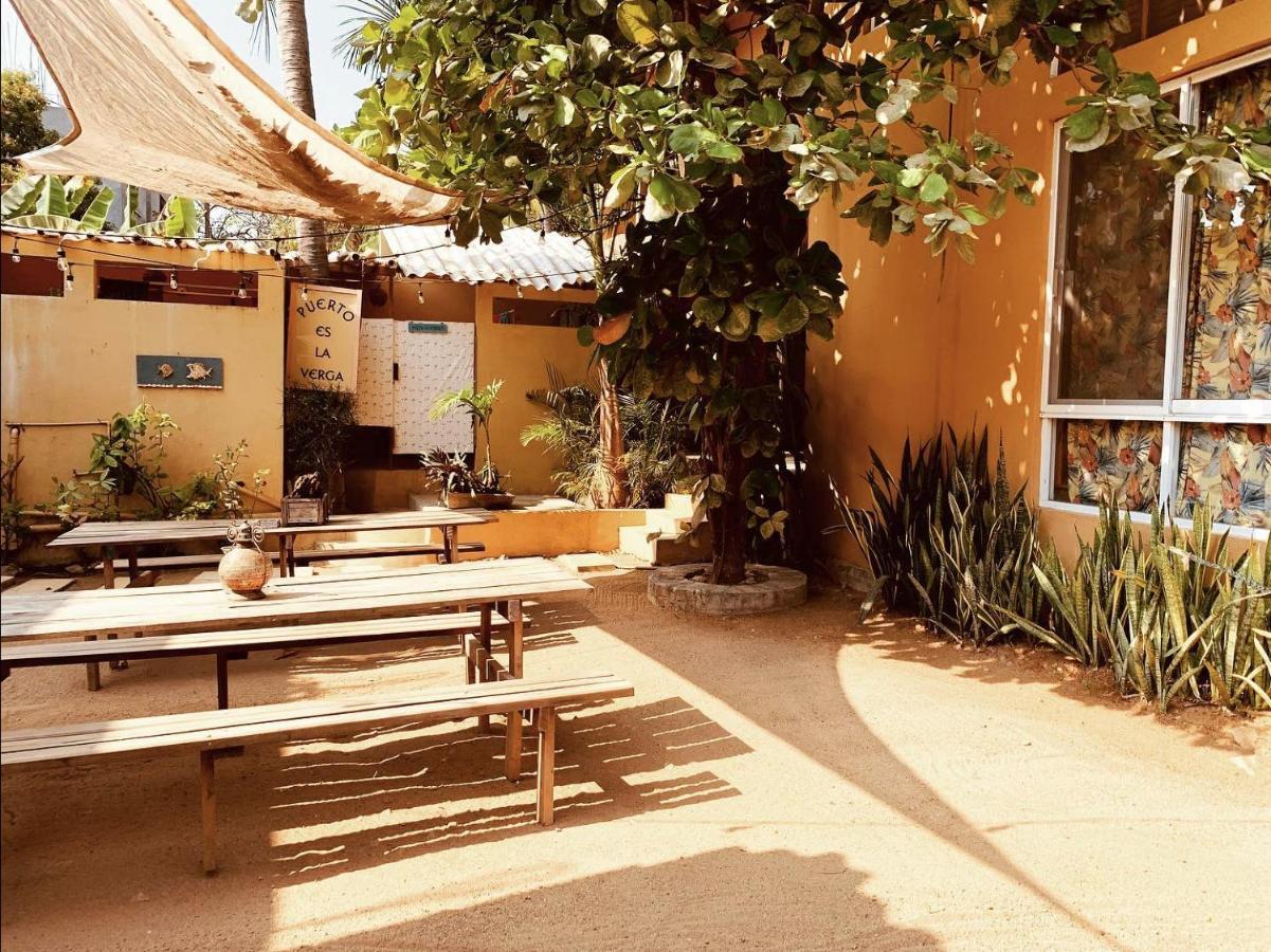La Palmera Hostel Puerto Escondido  Exteriör bild